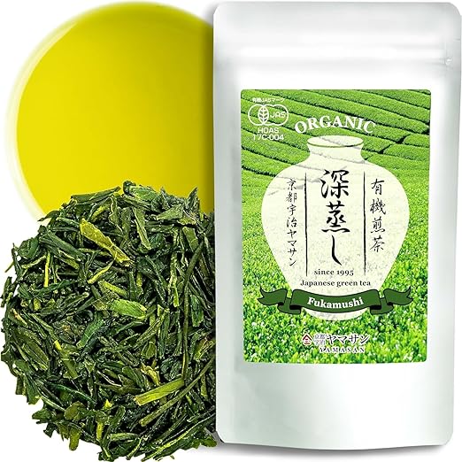 Japanischer Fukamushi-Grüntee